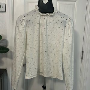 Painted Threads Eyelet Puff sleeve top size L new